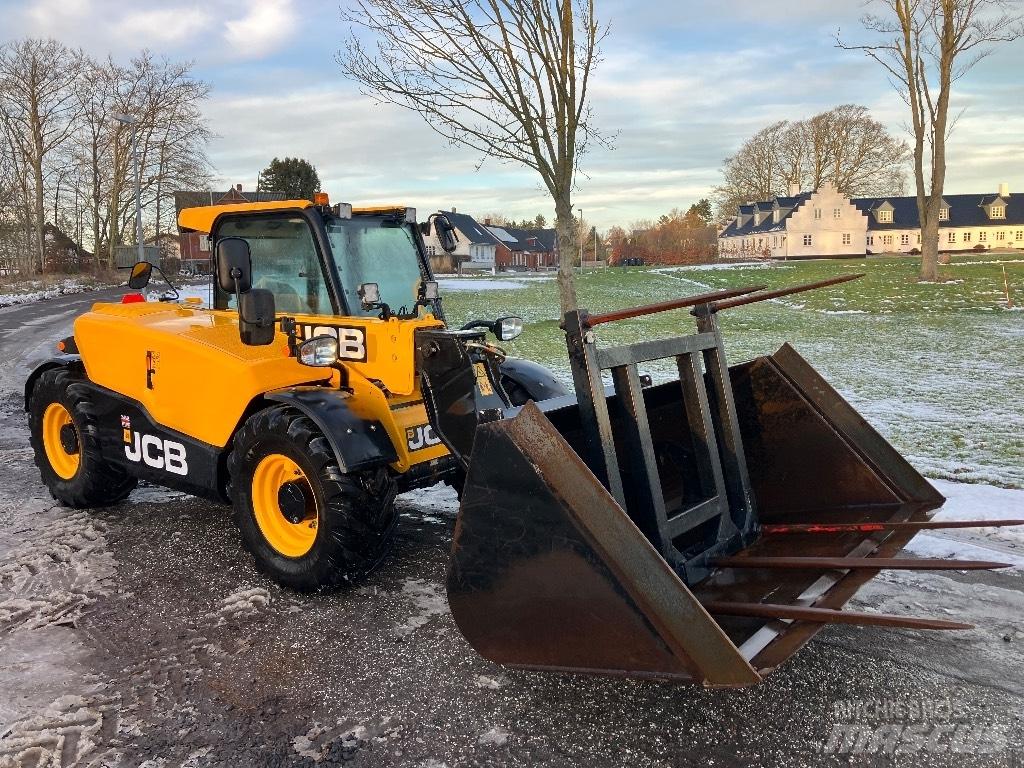 JCB 525-60 Telehandlers