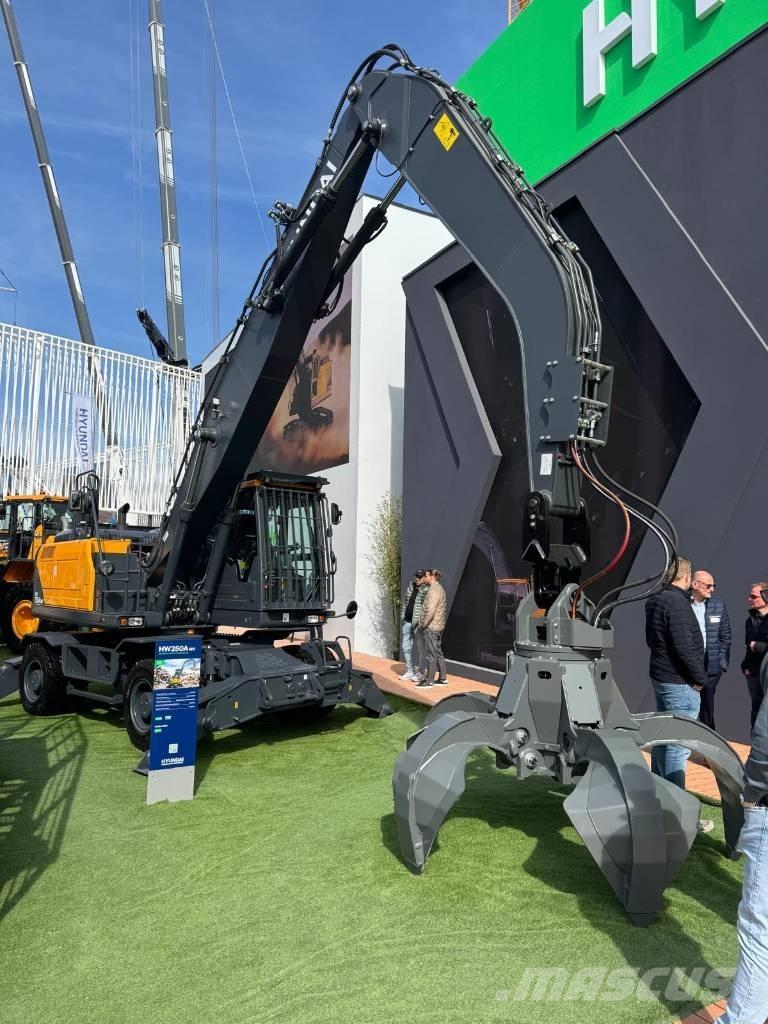 Hyundai HW 250 AMH Waste / industry handlers