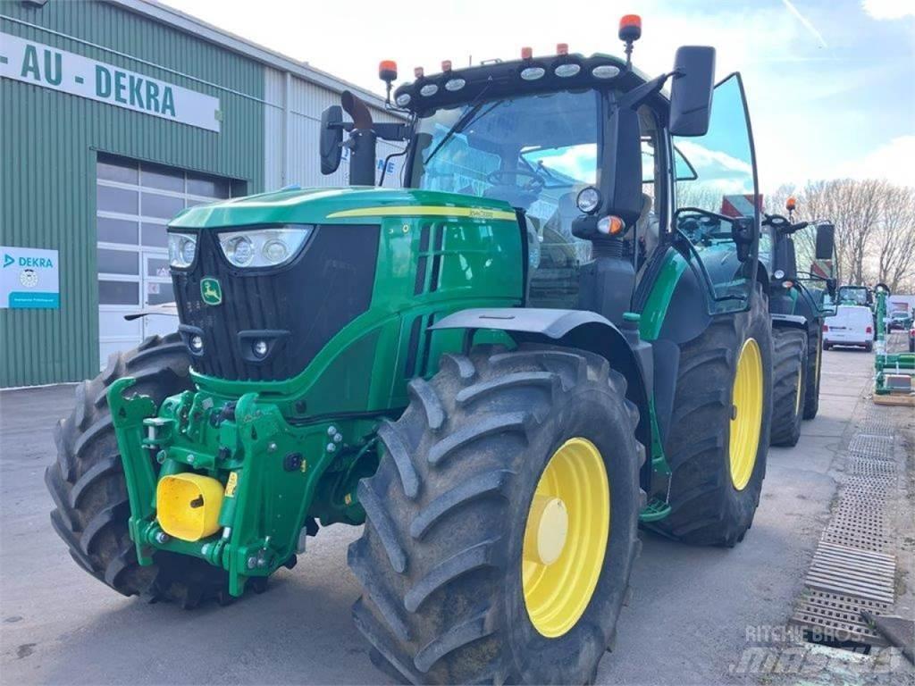 John Deere 6250R Tractors