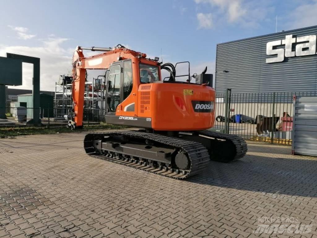Doosan DX 235 LCR-5 Crawler excavators