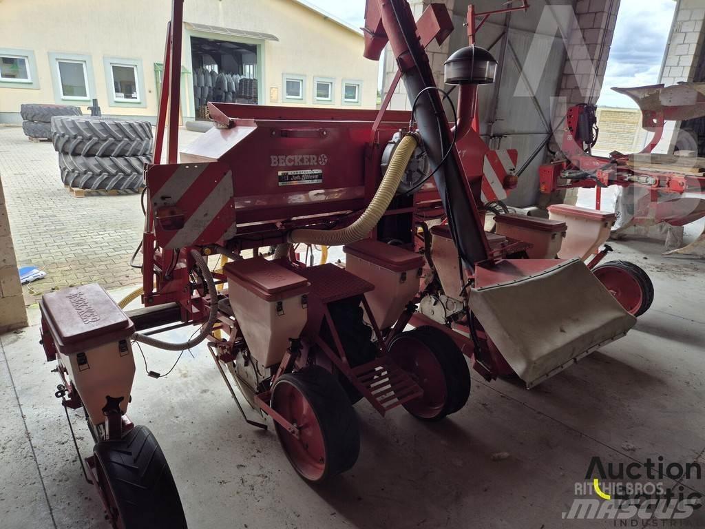 Becker Aeromat T 6 Sowing machines