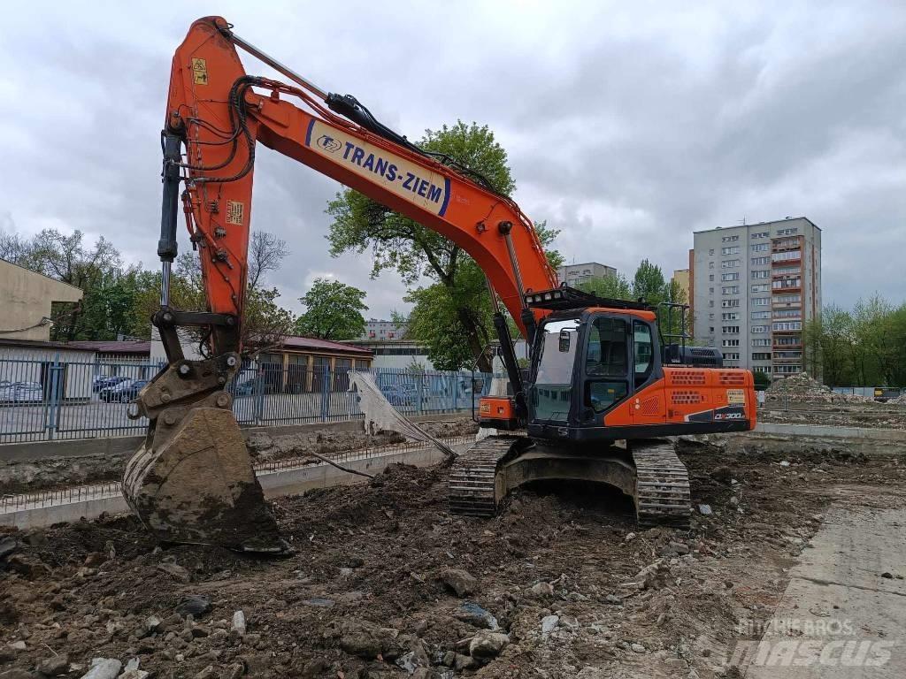 Doosan DX 300 LC-5 Crawler excavators