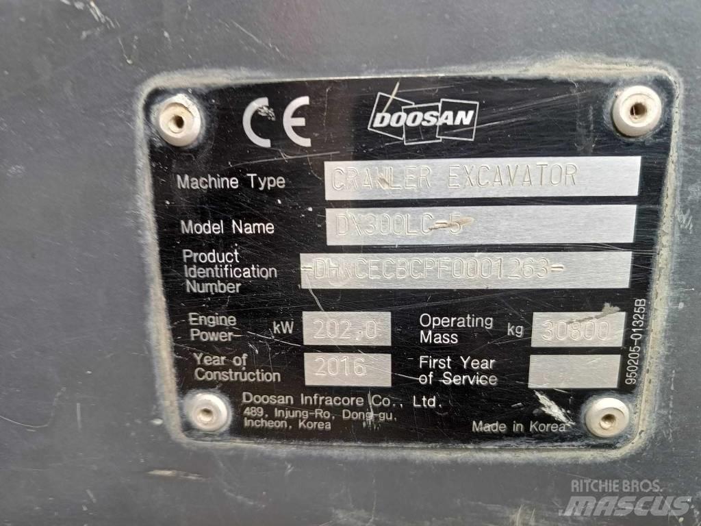 Doosan DX 300 LC-5 Crawler excavators