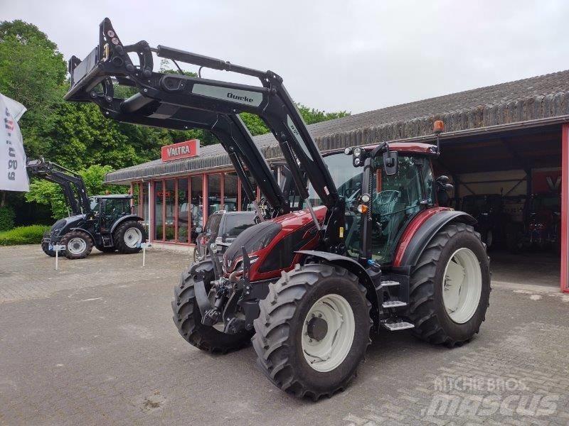 Valtra G135 Active Tractors
