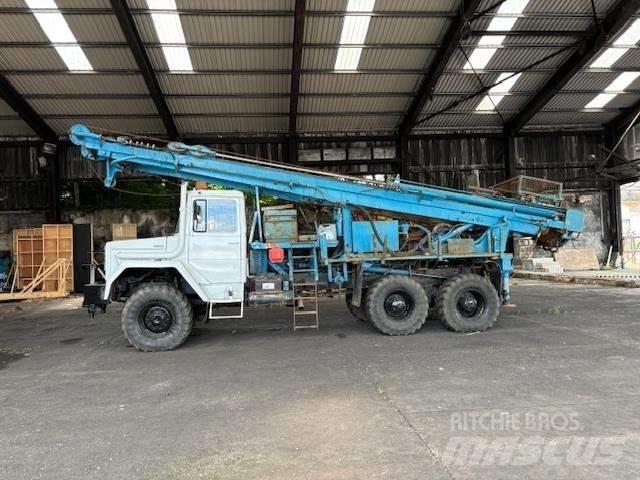  Gryphon 16 Waterwell drill rigs