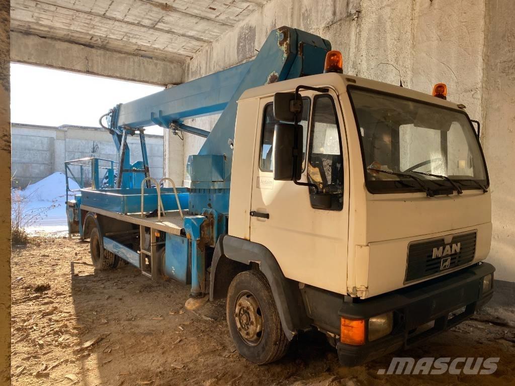 MAN 8.163 Truck mounted cranes