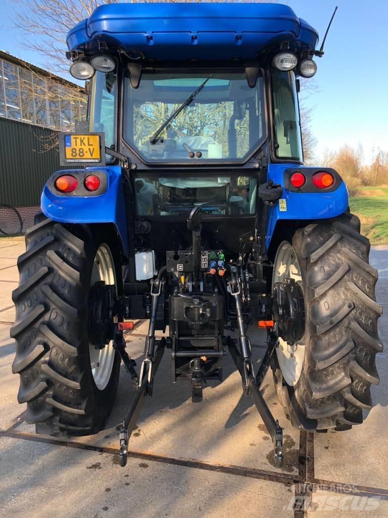 New Holland TD 5.95 Tractors