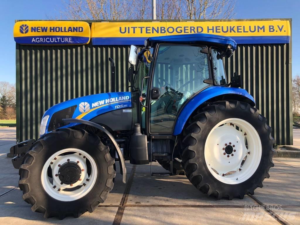 New Holland TD 5.95 Tractors