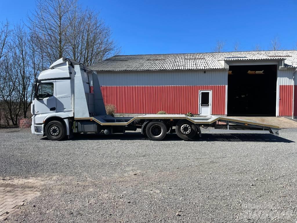 Mercedes-Benz 2551 Transport vehicles
