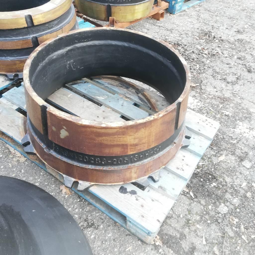 HCU 7-160 Bowl Liner Crushers