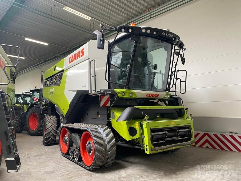 CLAAS 6700TT 4WD Combine harvesters