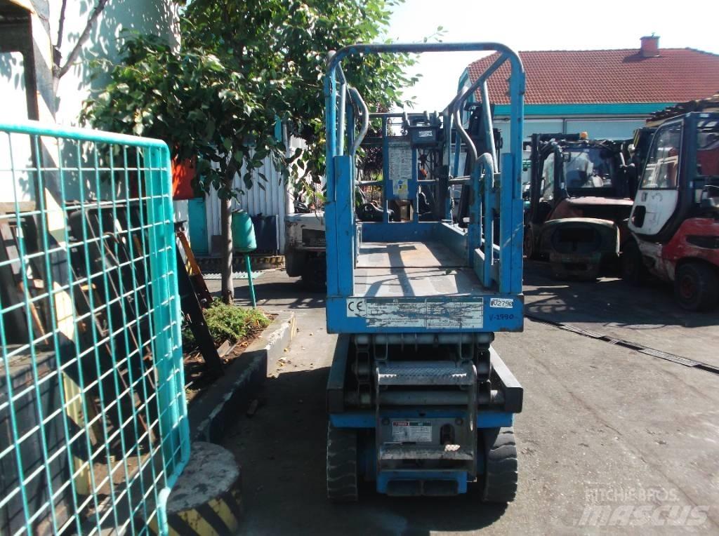 Genie GS 2032    V-2790 Used Personnel lifts and access elevators