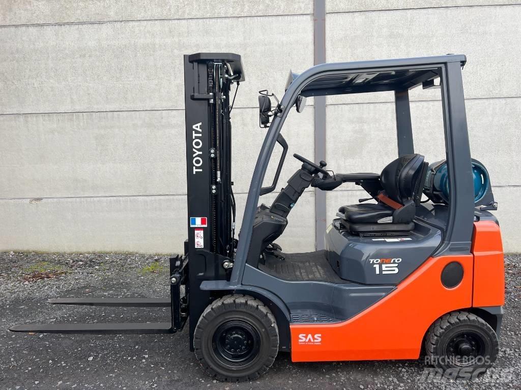 Toyota 02-8 FGF 15 LPG trucks