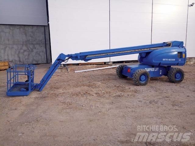 JLG 660 Telescopic boom lifts