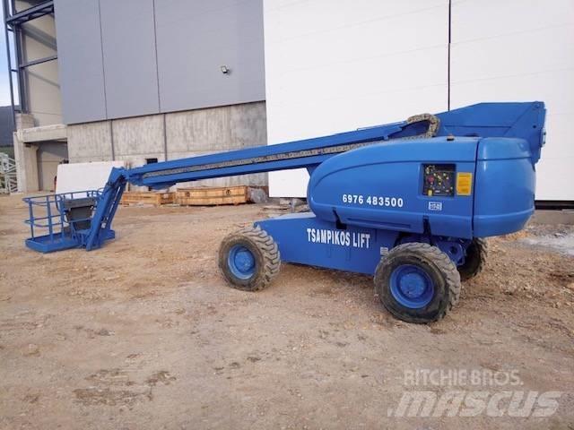 JLG 660 Telescopic boom lifts