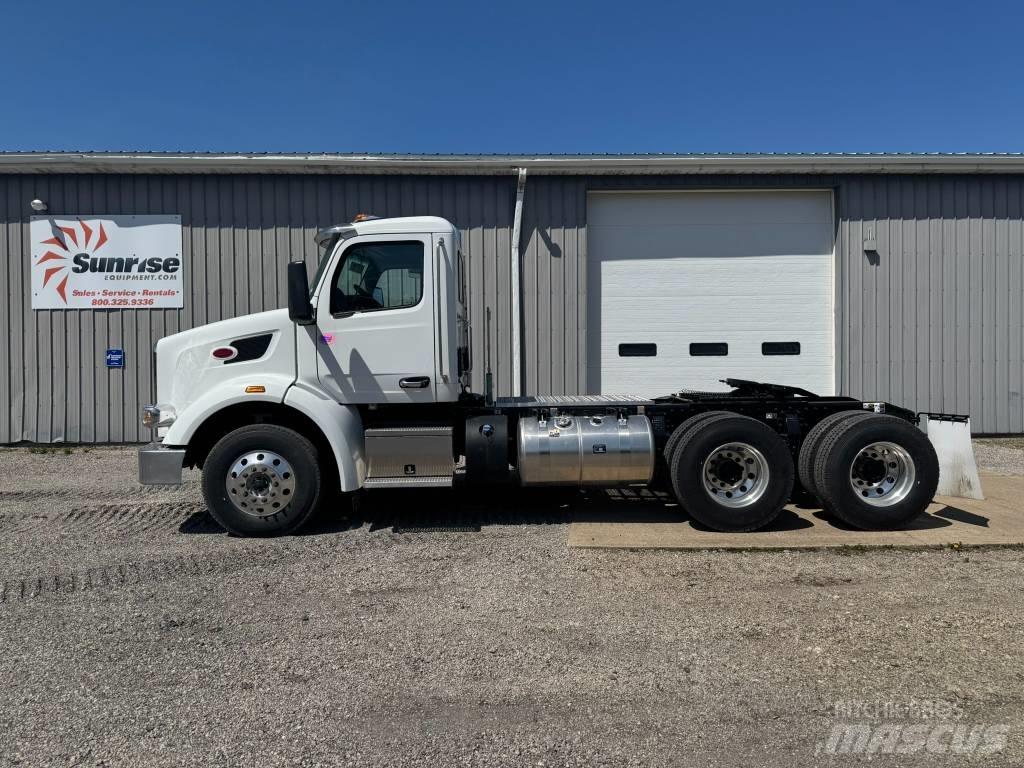 Peterbilt 567 Prime Movers