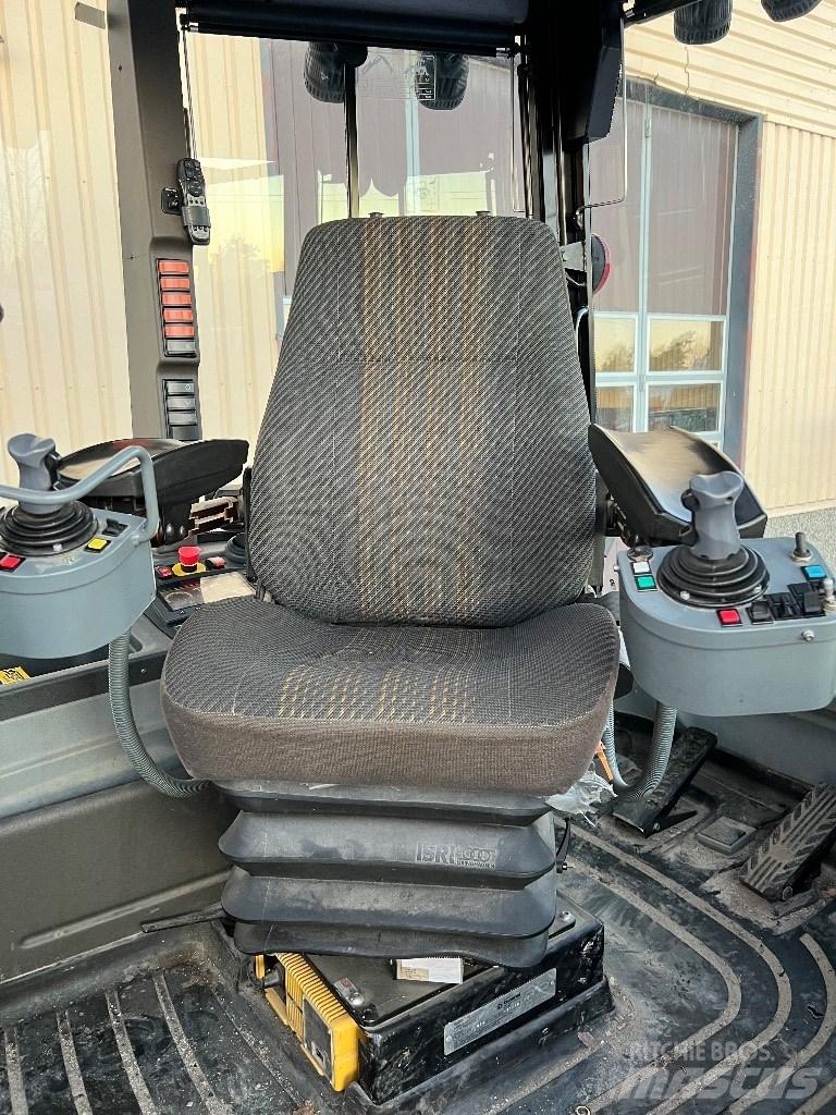 Huddig 1260 C Cable Backhoe