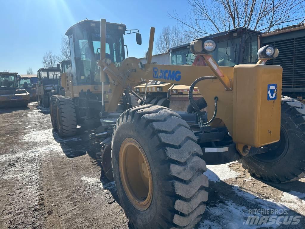 XCMG GR1803 Graders