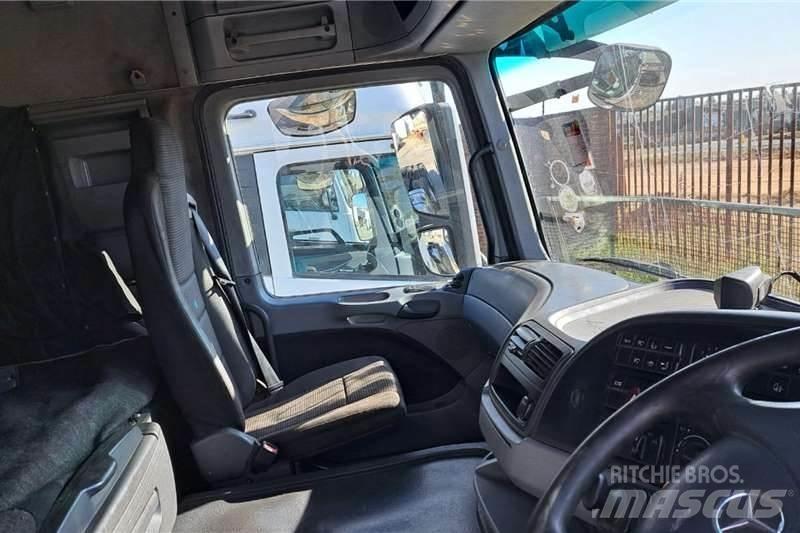 Mercedes-Benz 2644 Other trucks