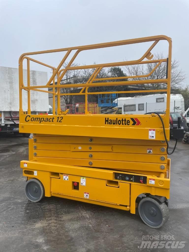 Haulotte Compact 12 Scissor lifts
