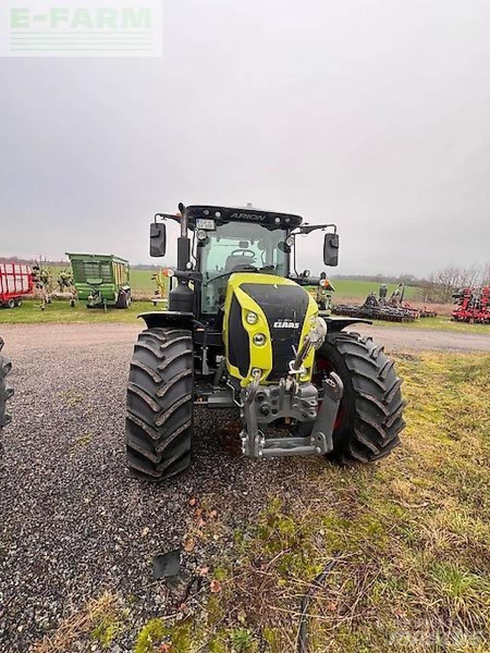 CLAAS arion 650 Tractors