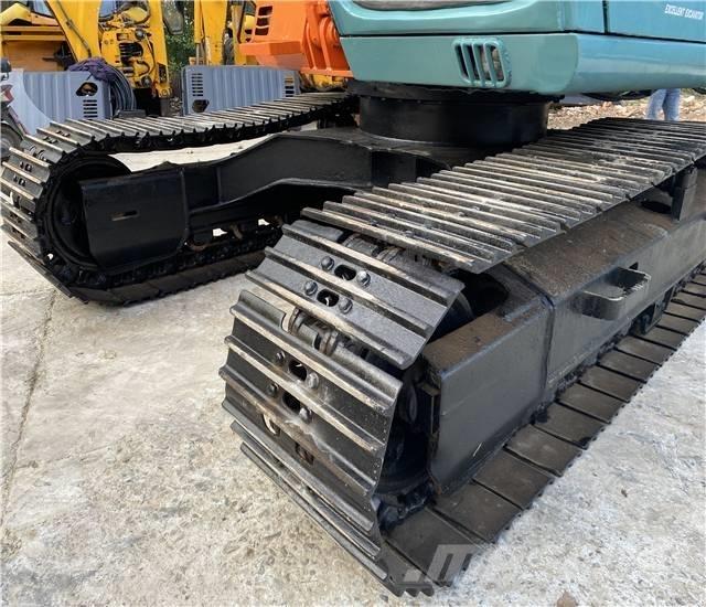 Hitachi EX120 Crawler excavators