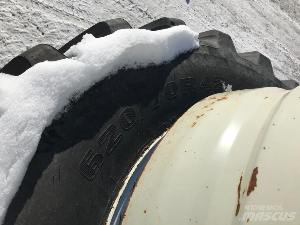 Firestone 620/70R42 Tyres, wheels and rims