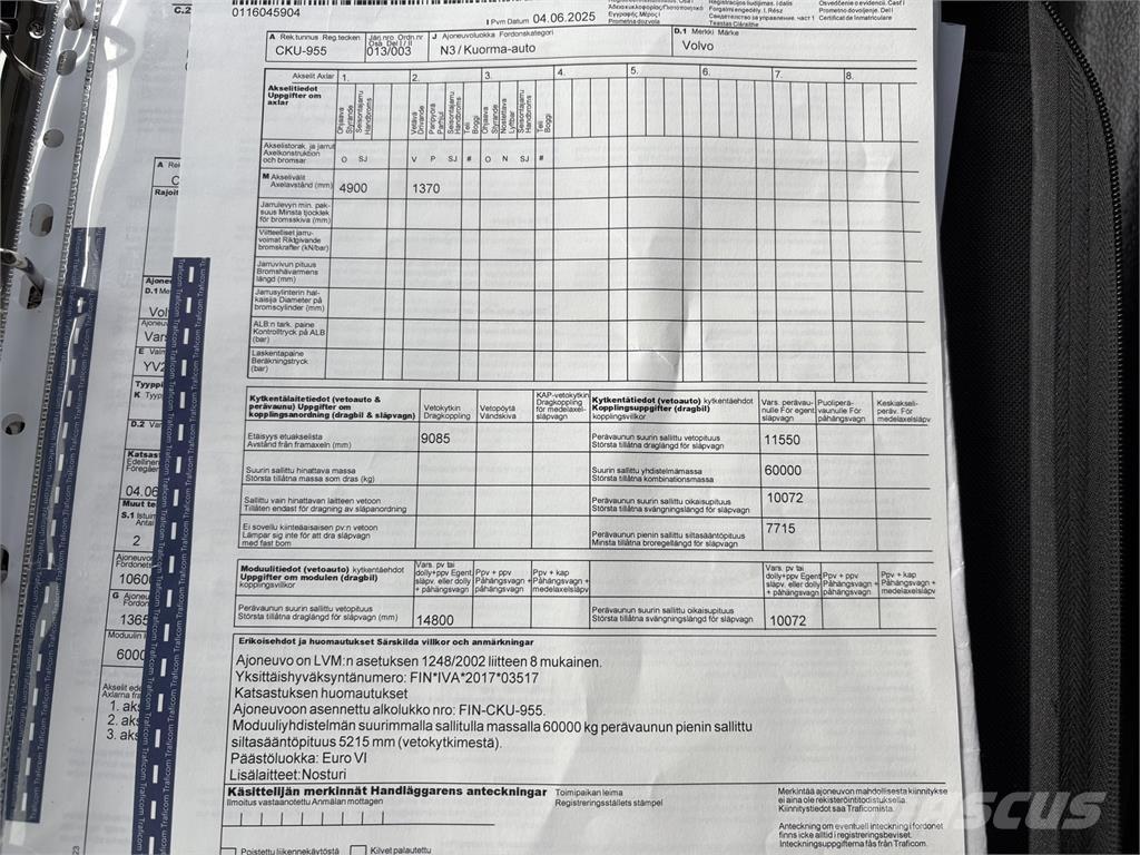 Volvo FM370 6x2 Truck mounted cranes