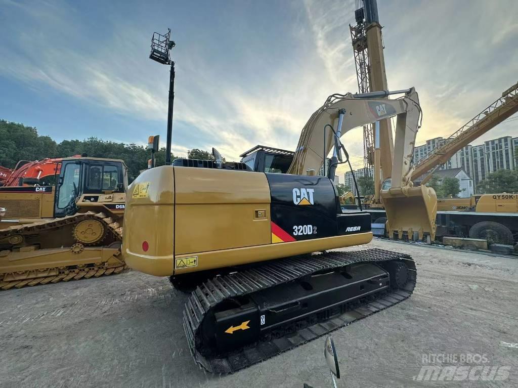 CAT 320D2 Crawler excavators
