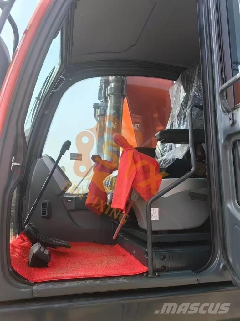 Doosan DX225 Crawler excavators