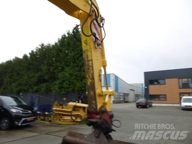 New Holland MH Plus Wheeled excavators