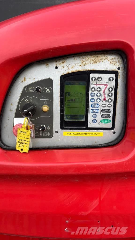 Manitou 180 ATJ Articulated boom lifts