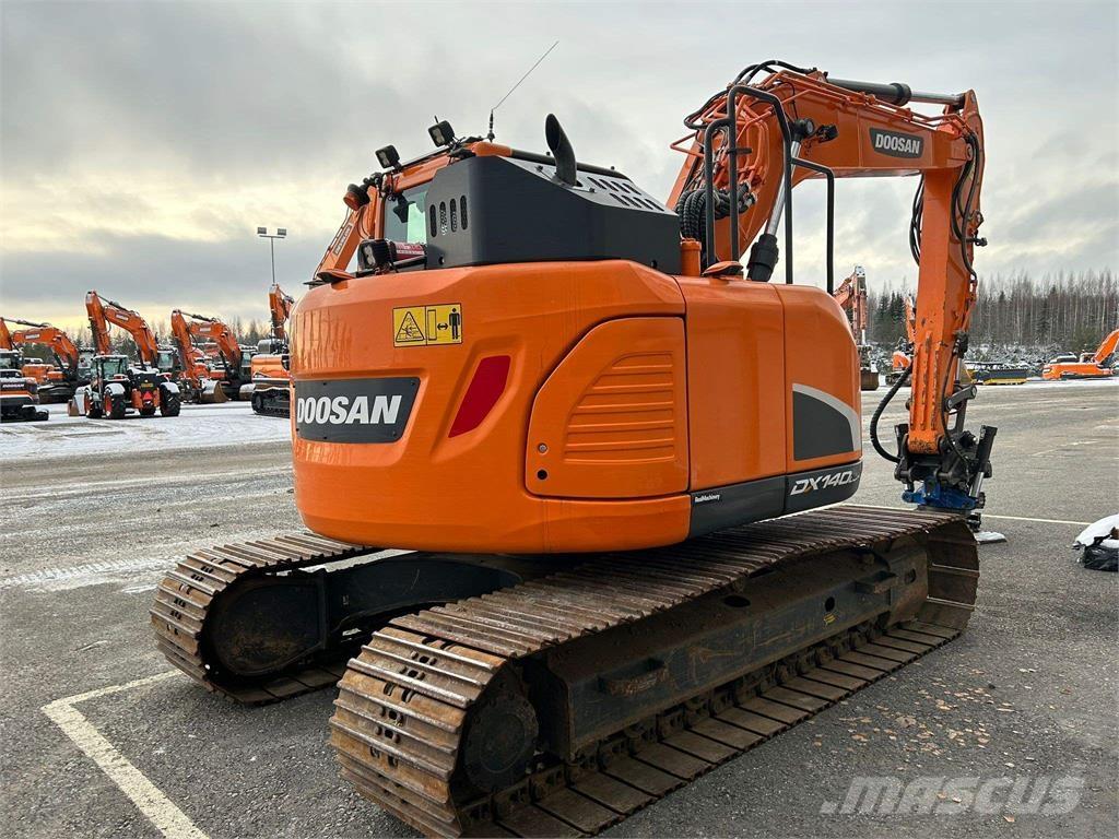 Doosan DX140LCR-5 Crawler excavators