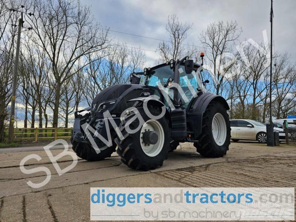 Valtra T 154 Tractors