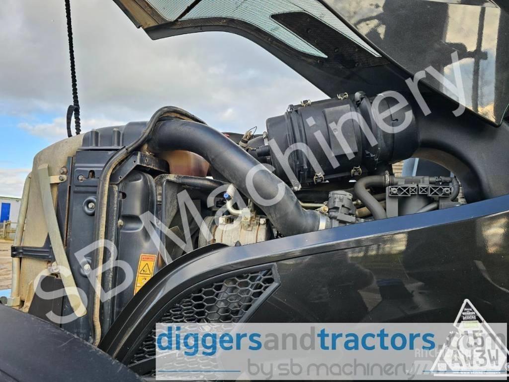 Valtra T 154 Tractors