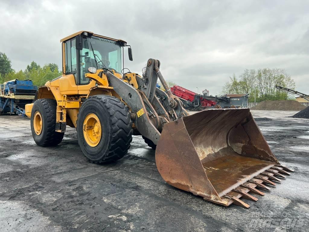 Volvo L 120 F Wheel loaders