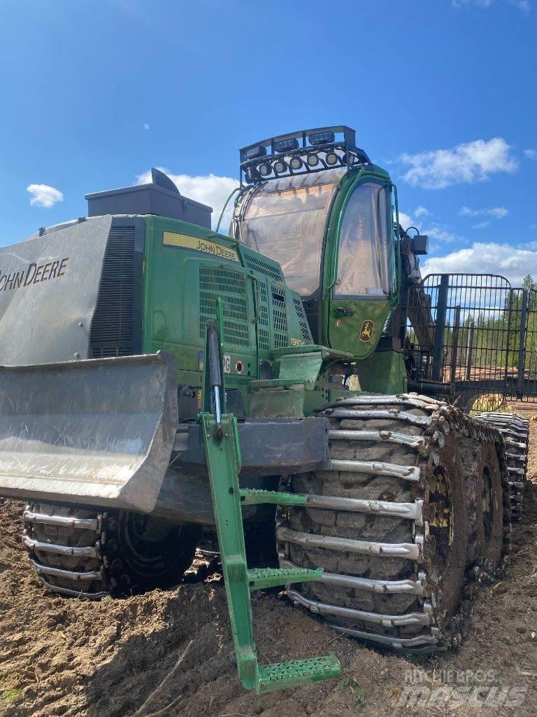 John Deere 1910G Forwarders