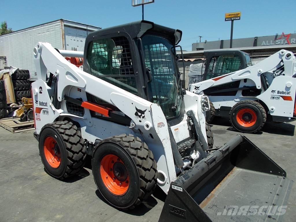 Bobcat S770 Skid steer loaders