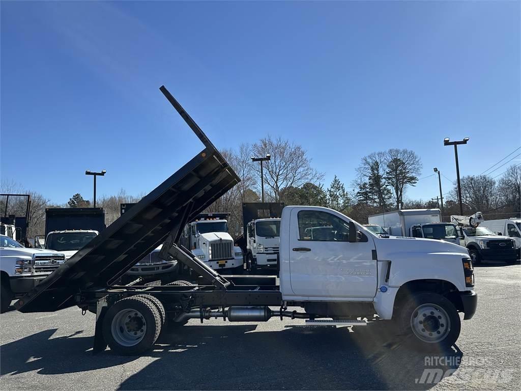 Chevrolet 6500 Tipper trucks