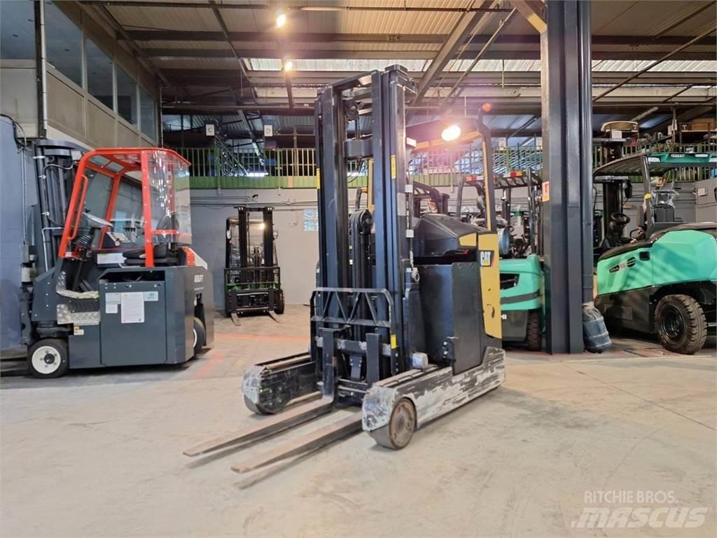 CAT NR20NH Reach truck