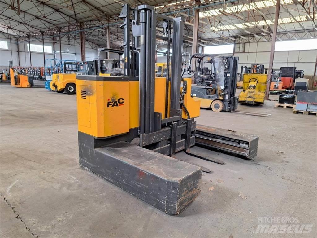 FAC 4VR 2510 Pedestrian stacker