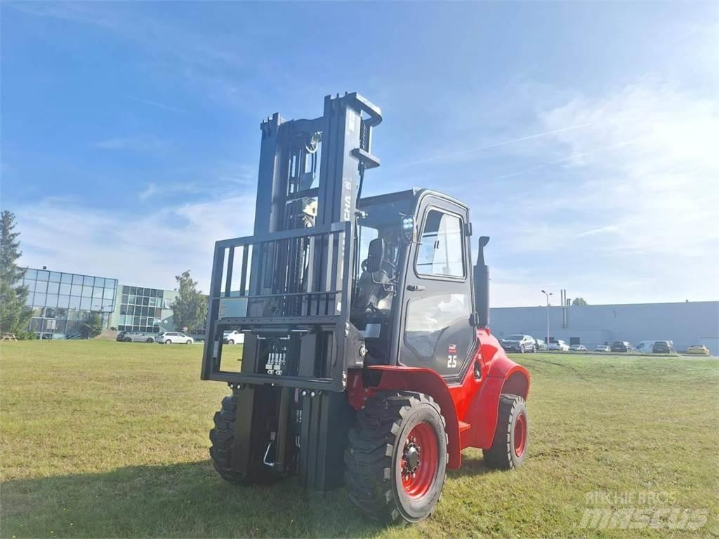 Hangcha TT25-2 Rough terrain truck