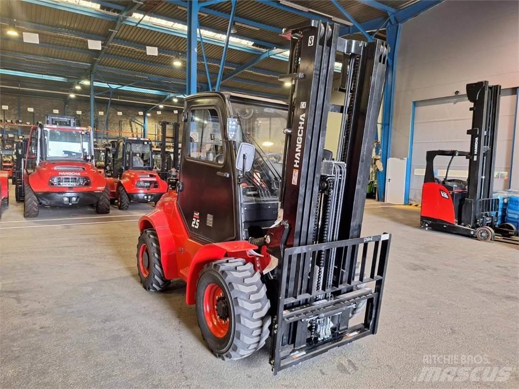 Hangcha TT25-4 Rough terrain truck