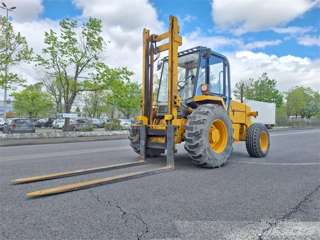 JCB 930-2 Rough terrain truck