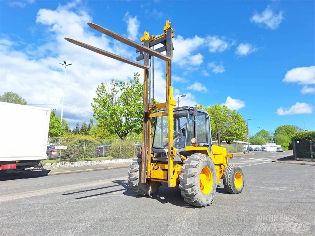 JCB 930-2 Rough terrain truck