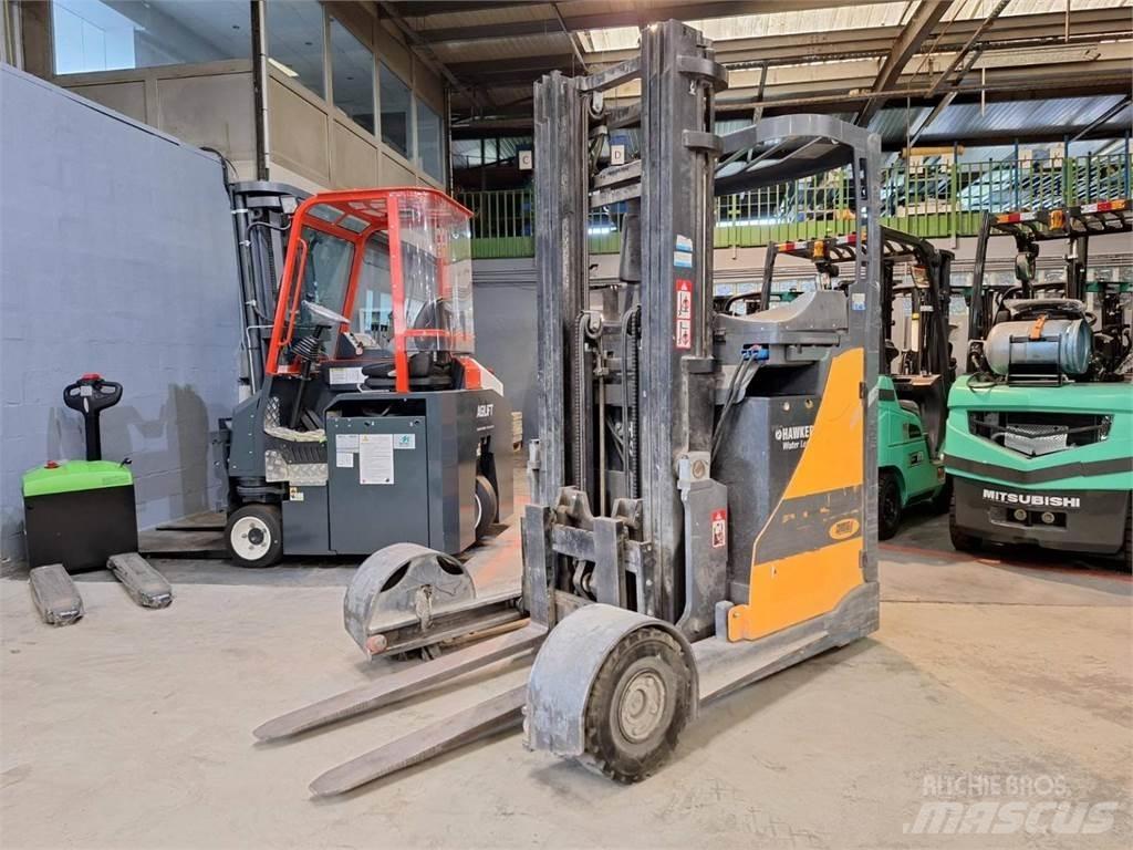 OMG NEOS 16SE Reach truck