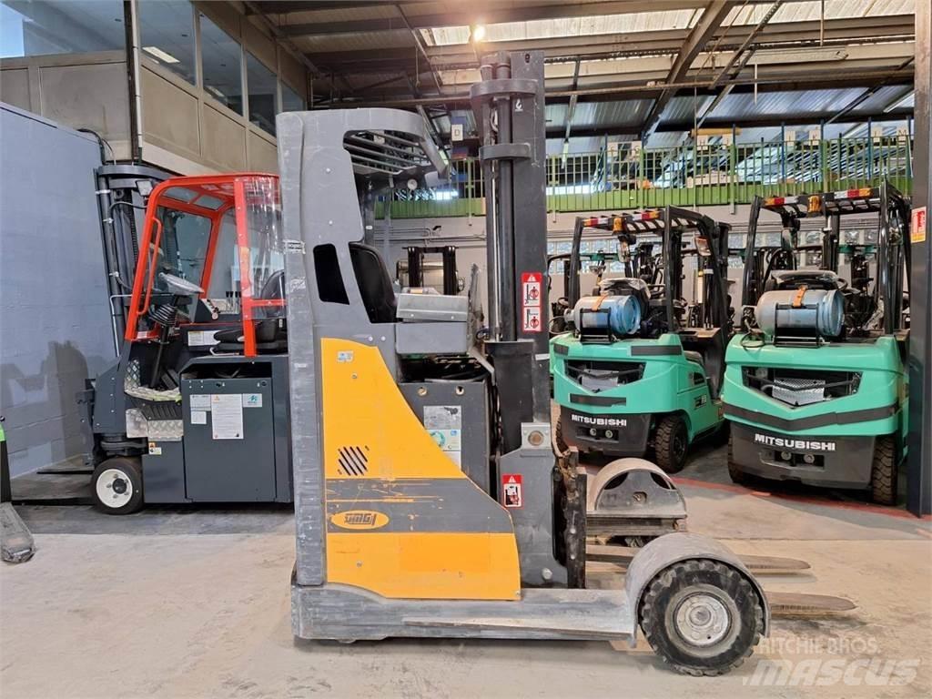 OMG NEOS 16SE Reach truck