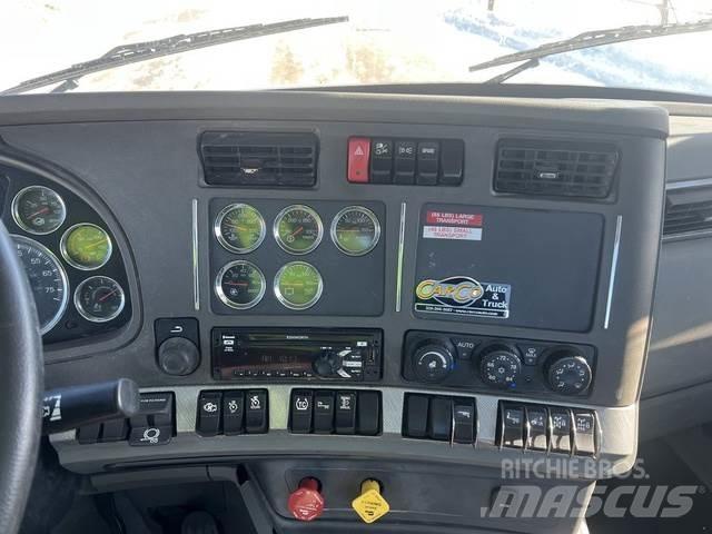 Kenworth T680 Other