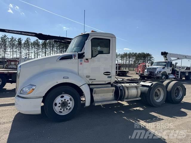 Kenworth T680 Other