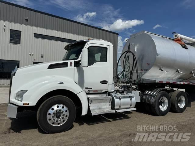 Kenworth T880 Other